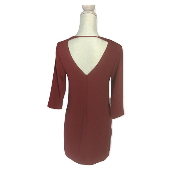NWT One Clothing V-Neck Wine 3/4 Sleeve Mini Dress Size S - Picture 2 of 3